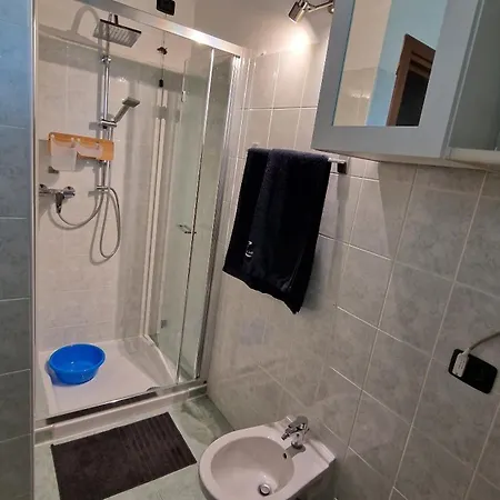 In Vicino Al Centro Con Piscina Daire